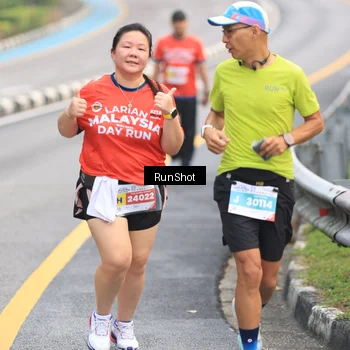 Runner Photo 7024130
