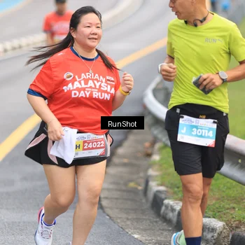 Runner Photo 7024142