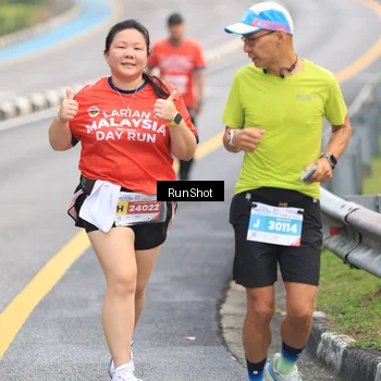 Runner Photo 7024149