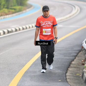 Runner Photo 7024155