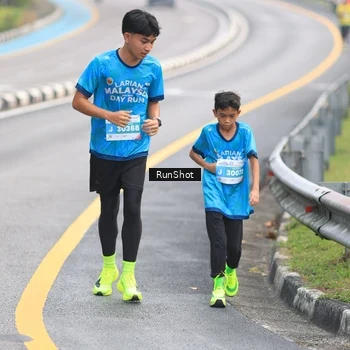 Runner Photo 7024170