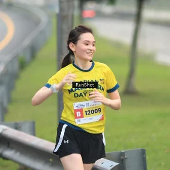Runner Photo 7024171