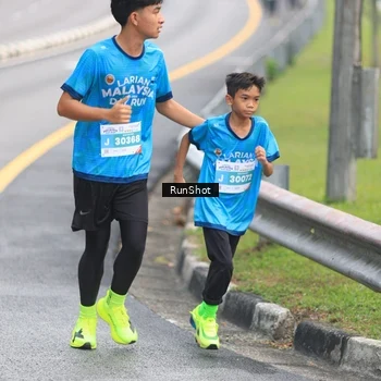 Runner Photo 7024186