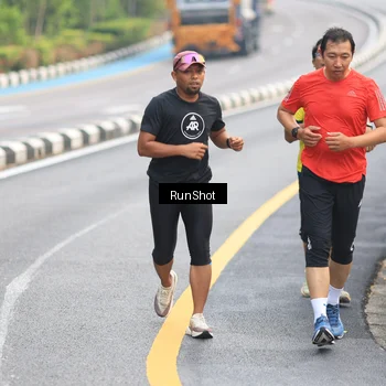 Runner Photo 7024217