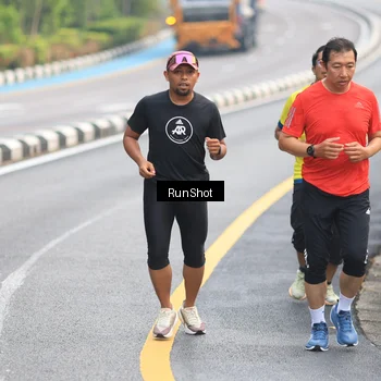 Runner Photo 7024218