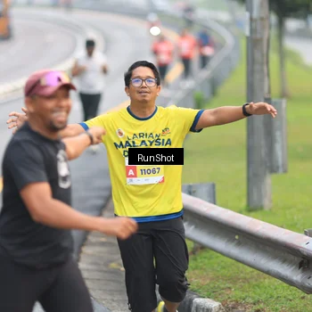 Runner Photo 7024238