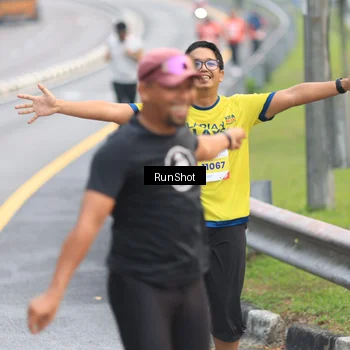 Runner Photo 7024239