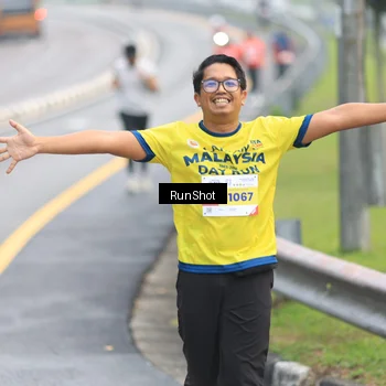 Runner Photo 7024246