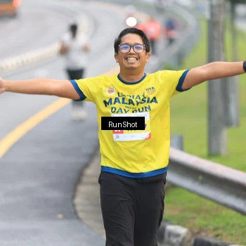 Runner Photo 7024251