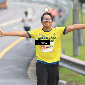 Runner Photo 7024266