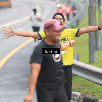 Runner Photo 7024282