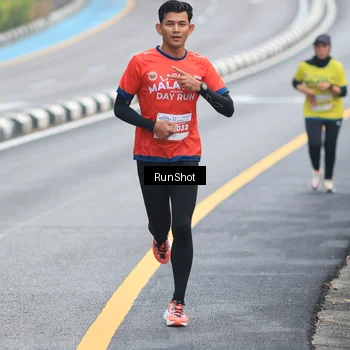 Runner Photo 7024328
