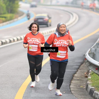 Runner Photo 7024332
