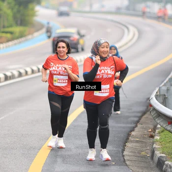 Runner Photo 7024333