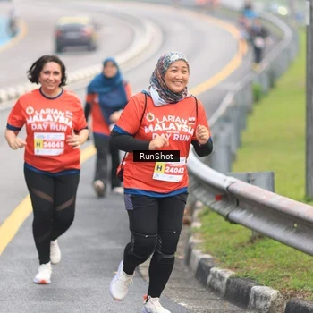 Runner Photo 7024339