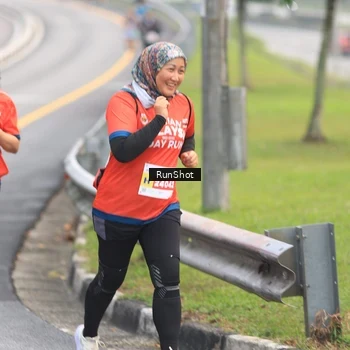 Runner Photo 7024345