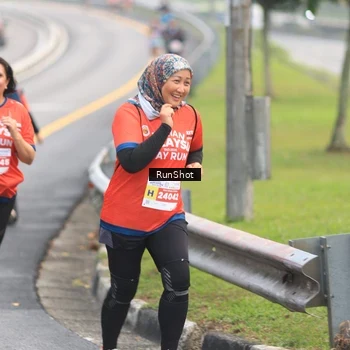 Runner Photo 7024349