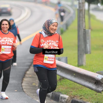 Runner Photo 7024352