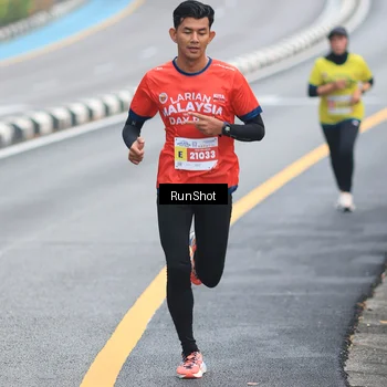 Runner Photo 7024353
