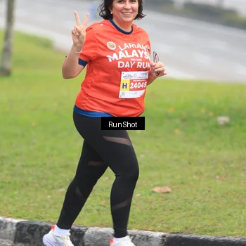 Runner Photo 7024363