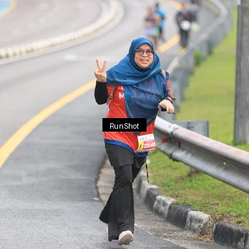 Runner Photo 7024383