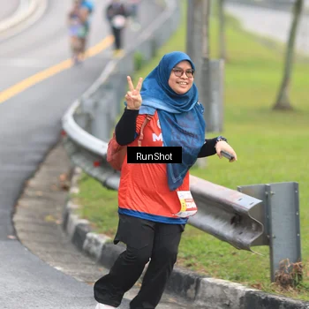 Runner Photo 7024388