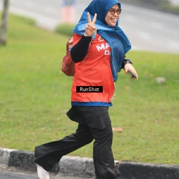 Runner Photo 7024400