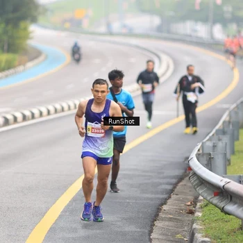 Runner Photo 7024405