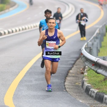 Runner Photo 7024406