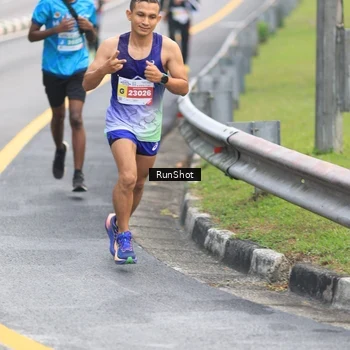 Runner Photo 7024414