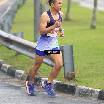 Runner Photo 7024421