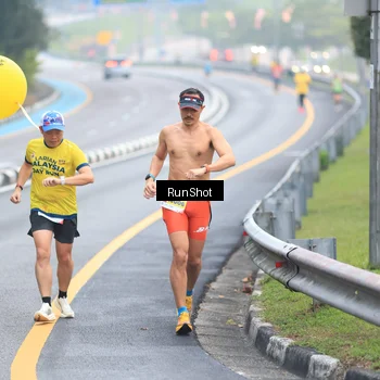 Runner Photo 7024428