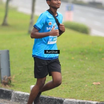 Runner Photo 7024441