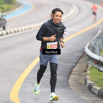 Runner Photo 7024459