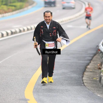 Runner Photo 7024496