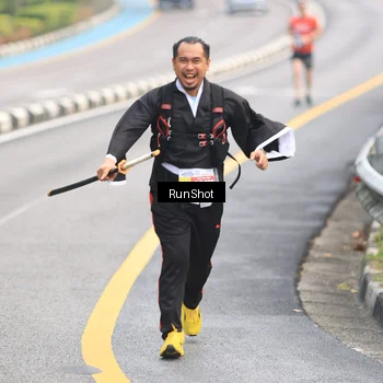 Runner Photo 7024499