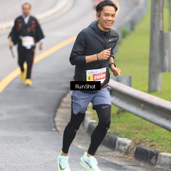 Runner Photo 7024501