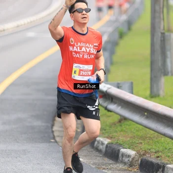 Runner Photo 7024549