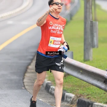 Runner Photo 7024551