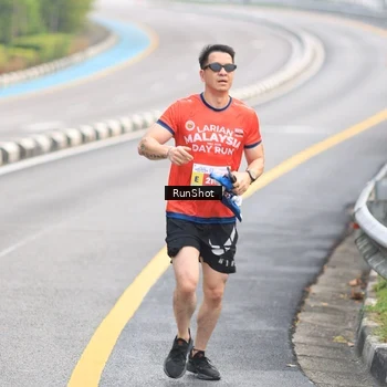 Runner Photo 7024556