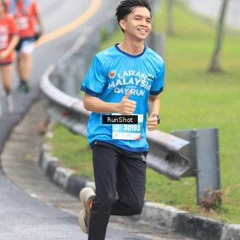 Runner Photo 7024563