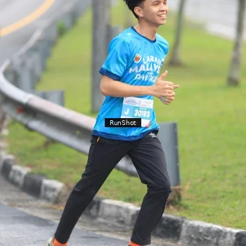 Runner Photo 7024574