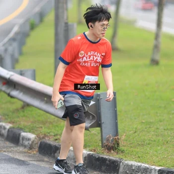 Runner Photo 7024582