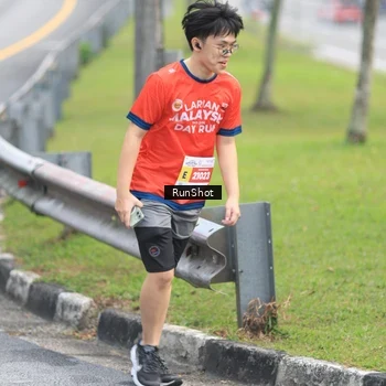 Runner Photo 7024584