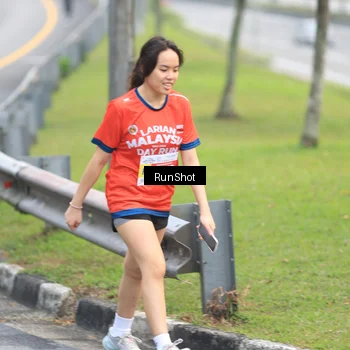 Runner Photo 7024600