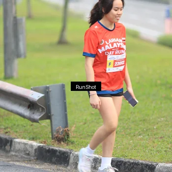 Runner Photo 7024604