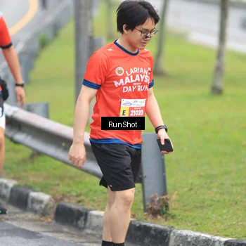Runner Photo 7024613