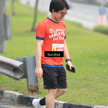 Runner Photo 7024615