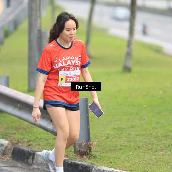 Runner Photo 7024618