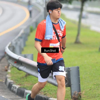 Runner Photo 7024621